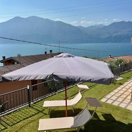 Anna Brenzone sul Garda