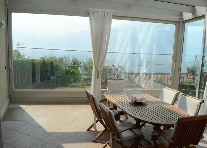 Anna * Brenzone sul Garda