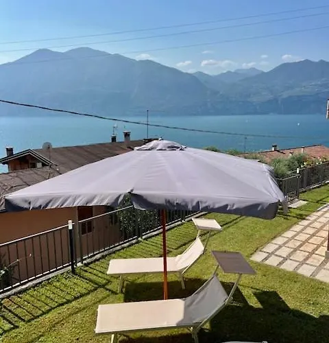 Anna Brenzone sul Garda