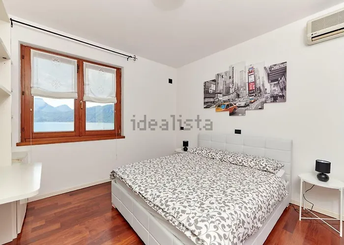 Anna * Brenzone sul Garda